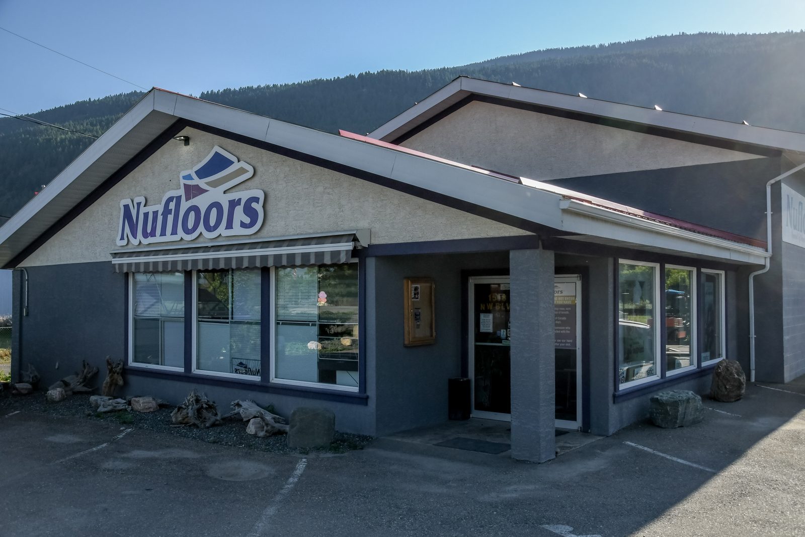 Nufloors Creston storefront